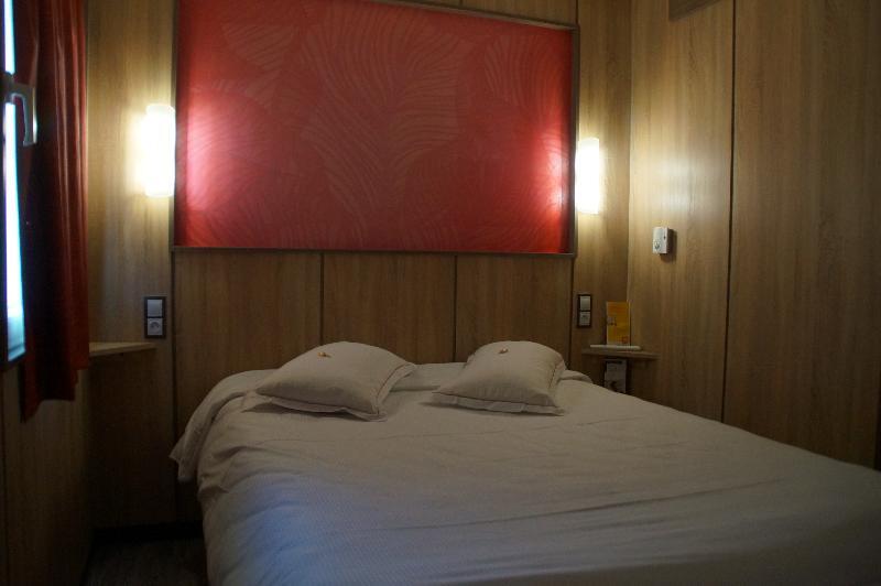The Originals Access Aeroport, Hotel Aurillac Exterior foto